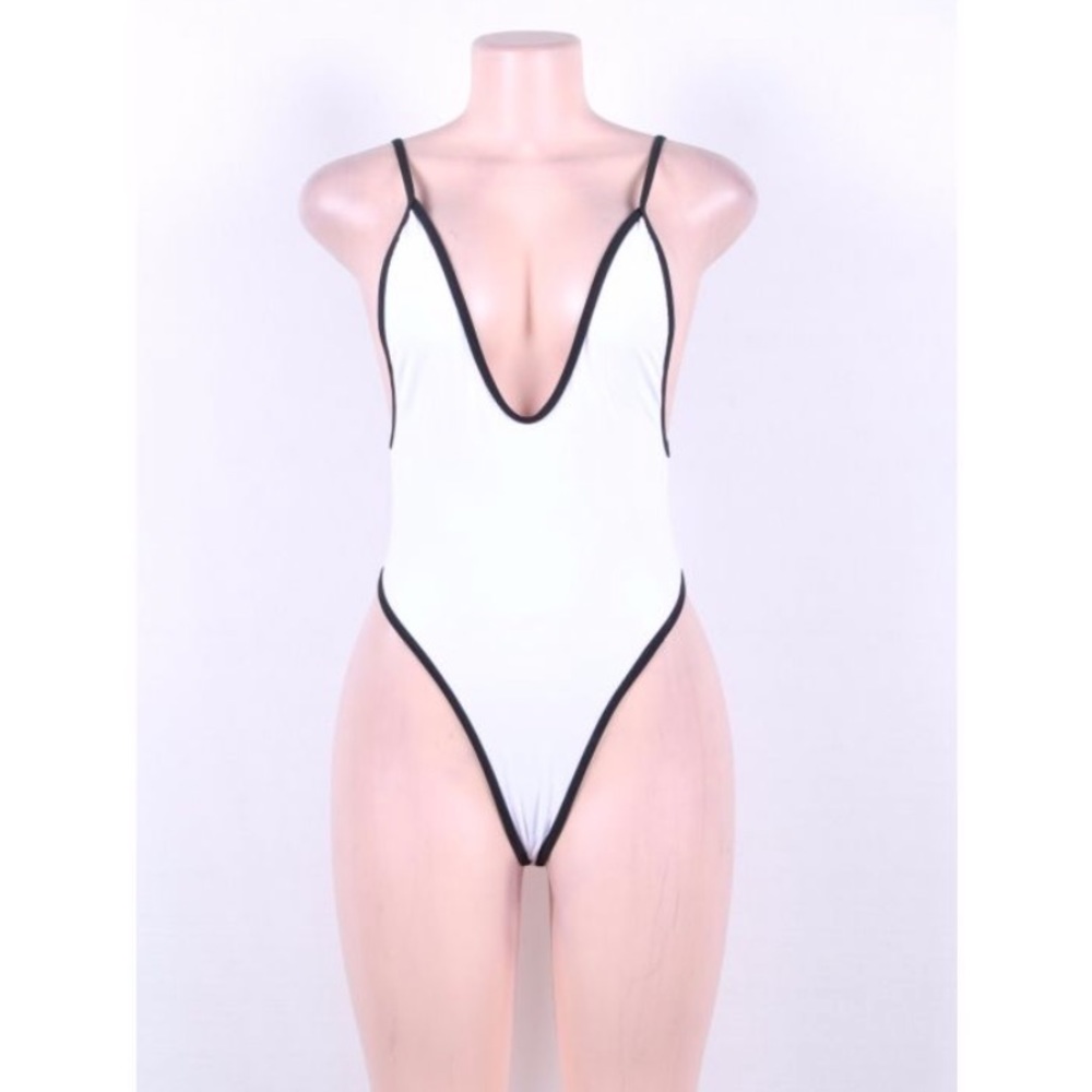 ✨✨ONE PIECE SWIMWEAR✨✨ - Picture 2 of 4